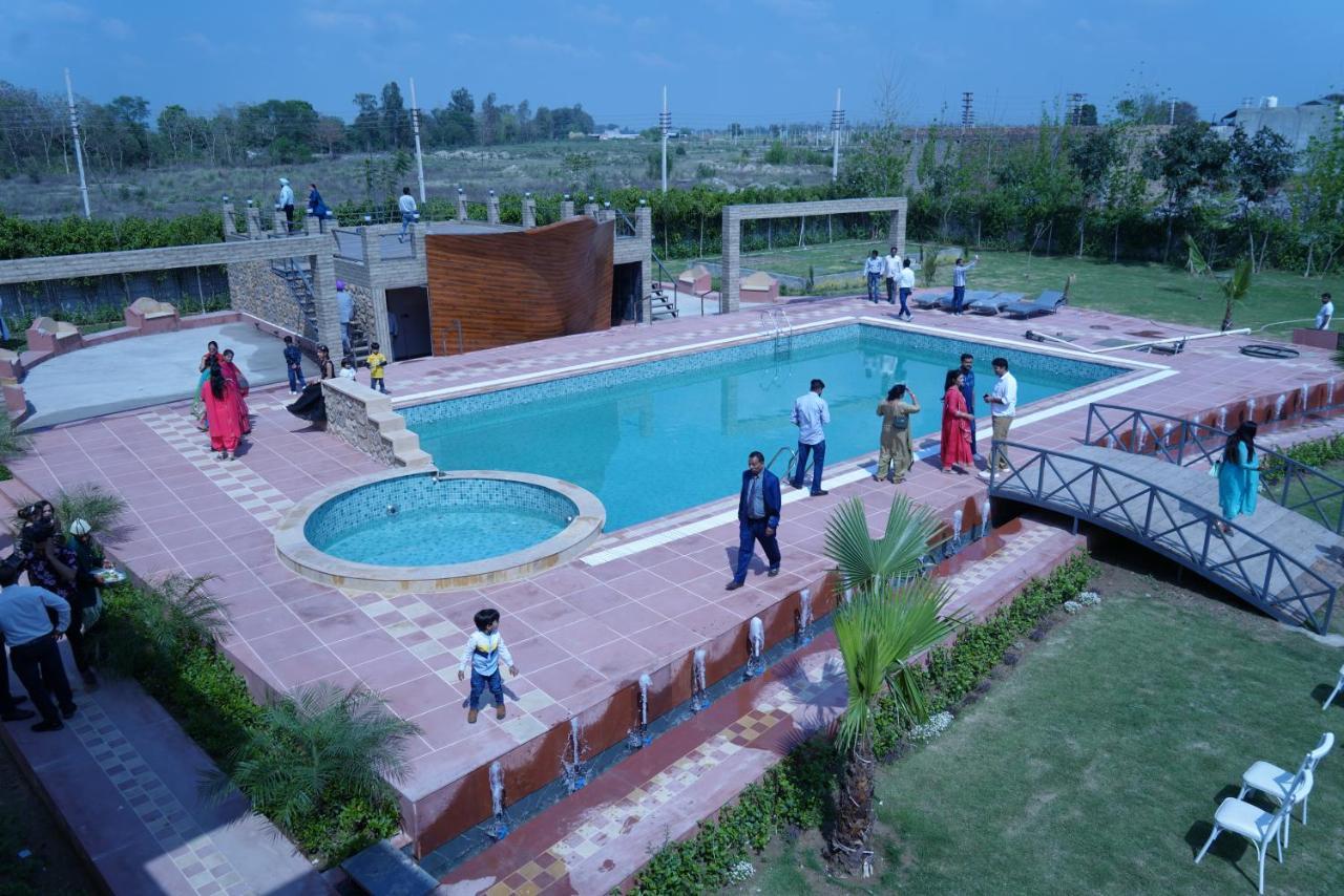 5 States Resort Amritsar Ngoại thất bức ảnh