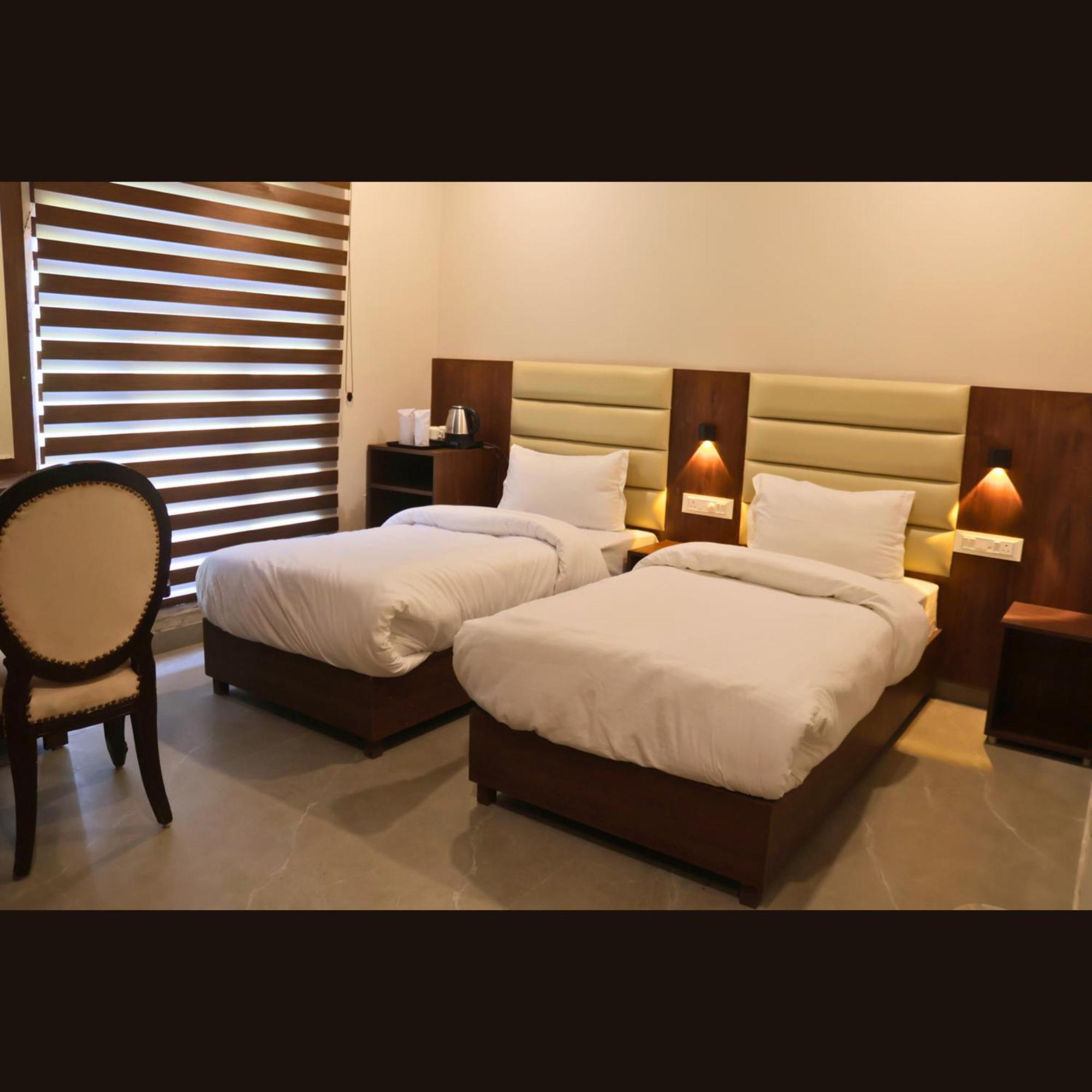 5 States Resort Amritsar Ngoại thất bức ảnh